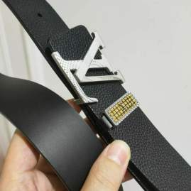 Picture of Louis Vuitton Belts _SKUfw209121313fw